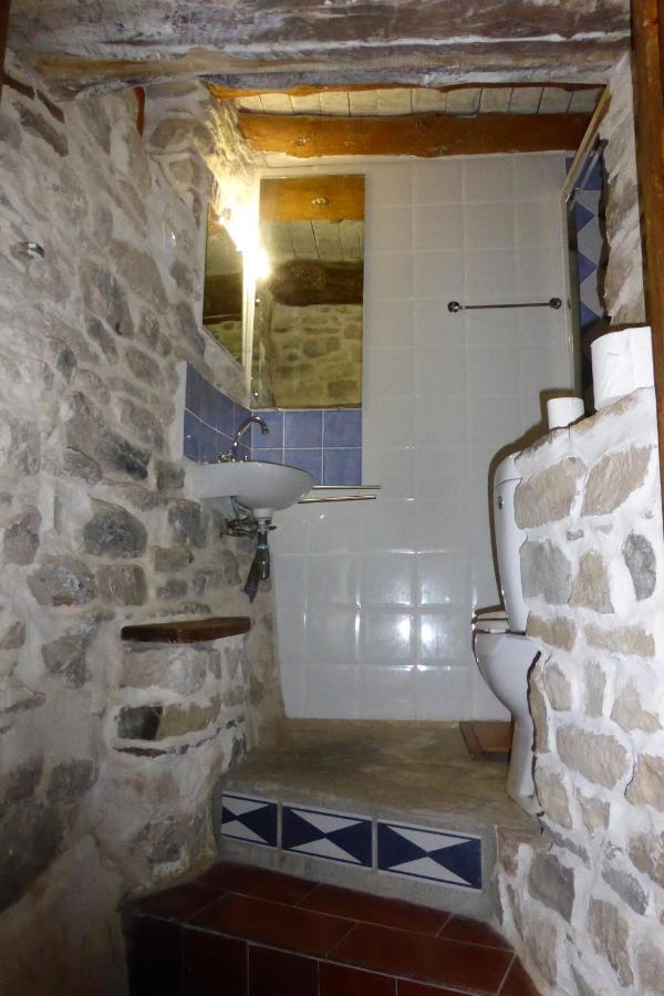 Apartamento Sierra De Guara Apartment Paules Bagian luar foto