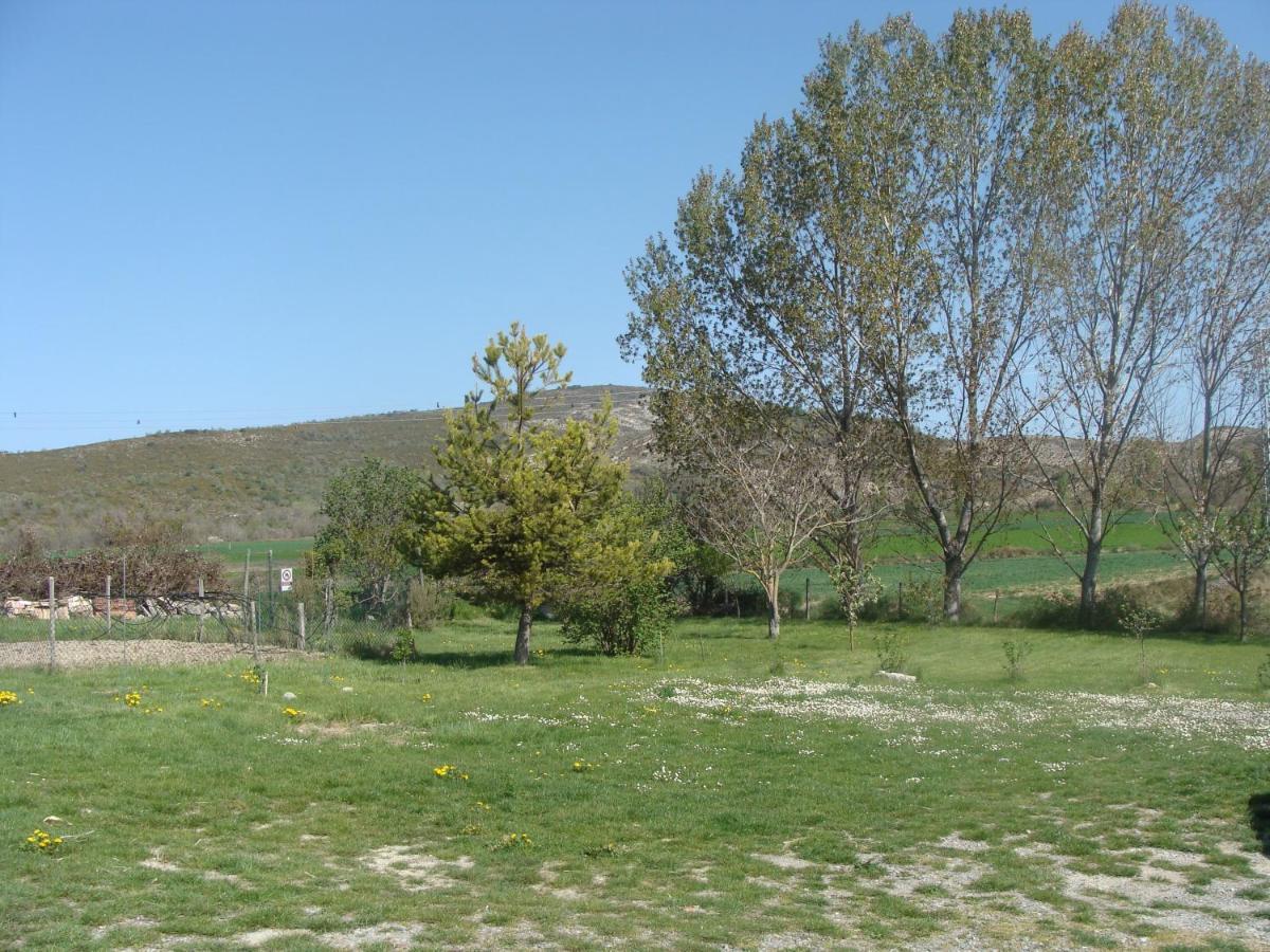 Apartamento Sierra De Guara Apartment Paules Bagian luar foto